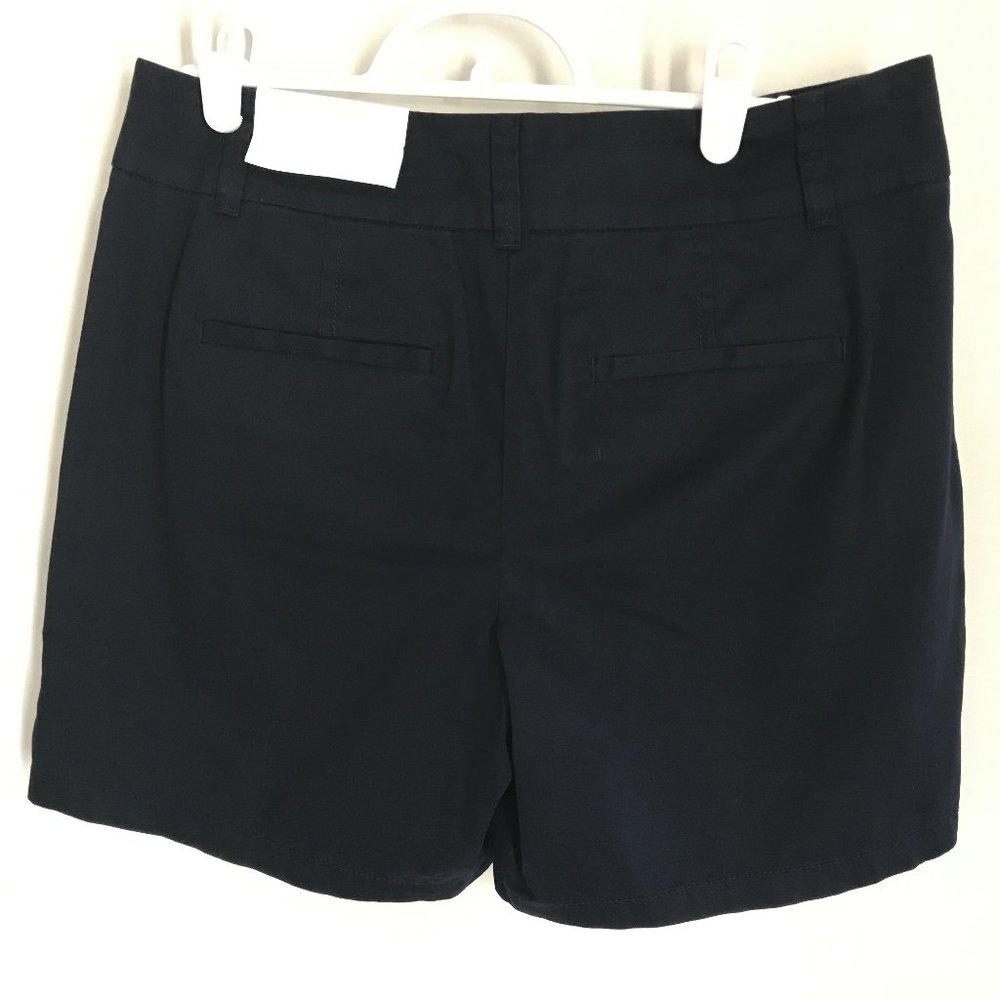 Loft Outlet 6" Twill Shorts Navy Sz 2 NWT - Picture 4 of 14